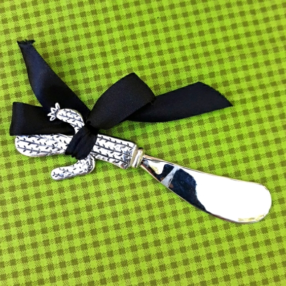 NWT BOSTON INTERNATIONAL CUTTING BOARD AND SERVING BOWL SET - Picture 8 of 13